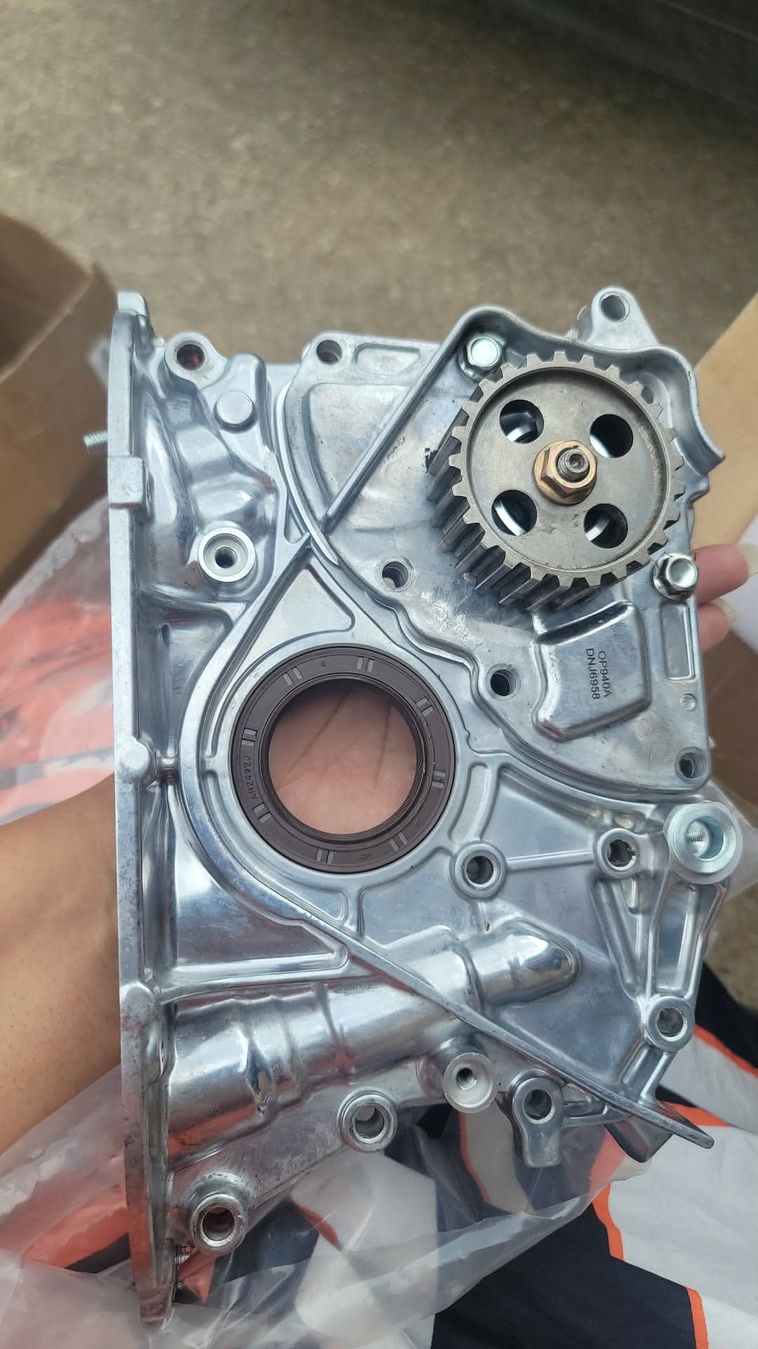 15100-74030 Oil Pump Compatible with Toyota Camry 1992-2001, Toyota Solara 1999-2001 L4 2.2L Replace M186 15100-03030 - Image 4