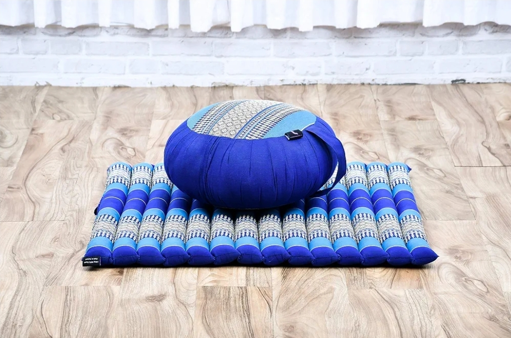Meditation Cushion Set – 1 Round Zafu Meditation Pillow and 1 Square Roll-Up - Image 11