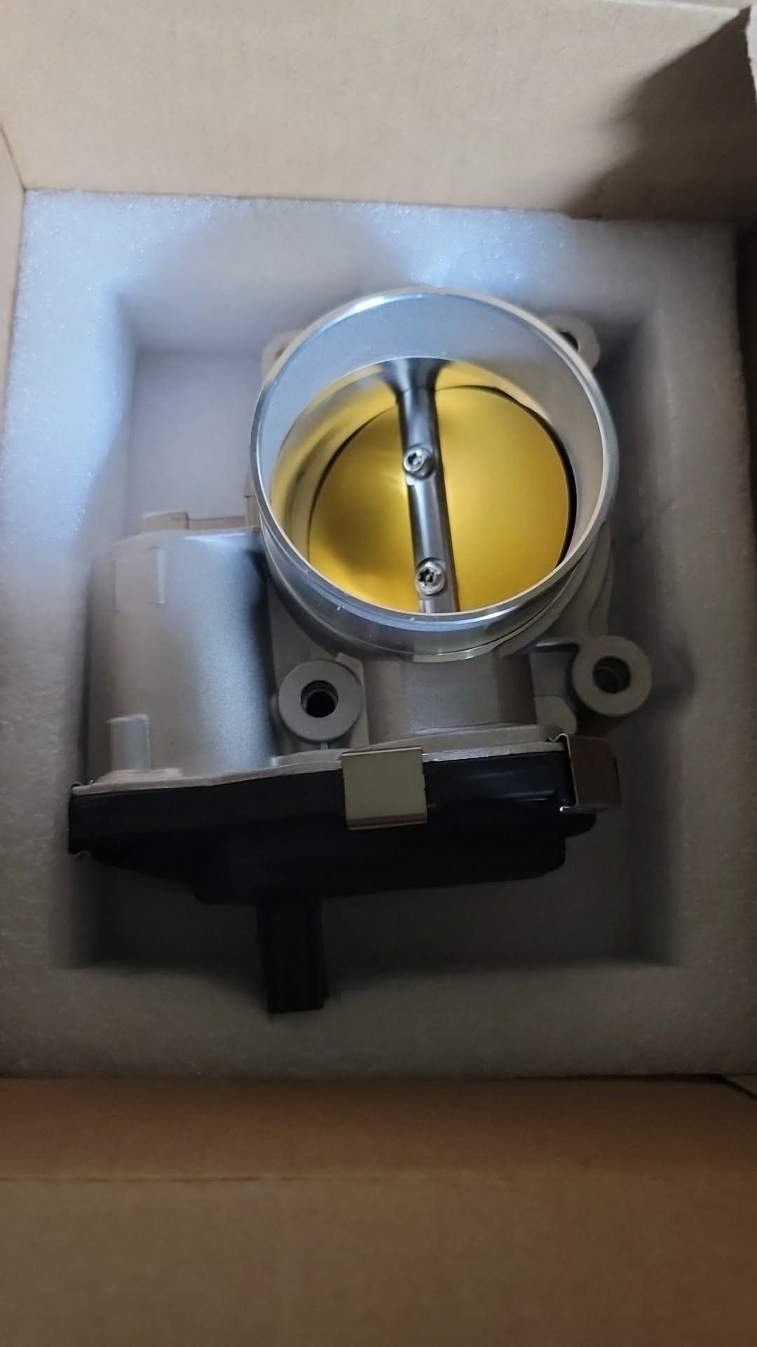 Throttle Body 12670834 Fit For Chevy & Buick - Image 2