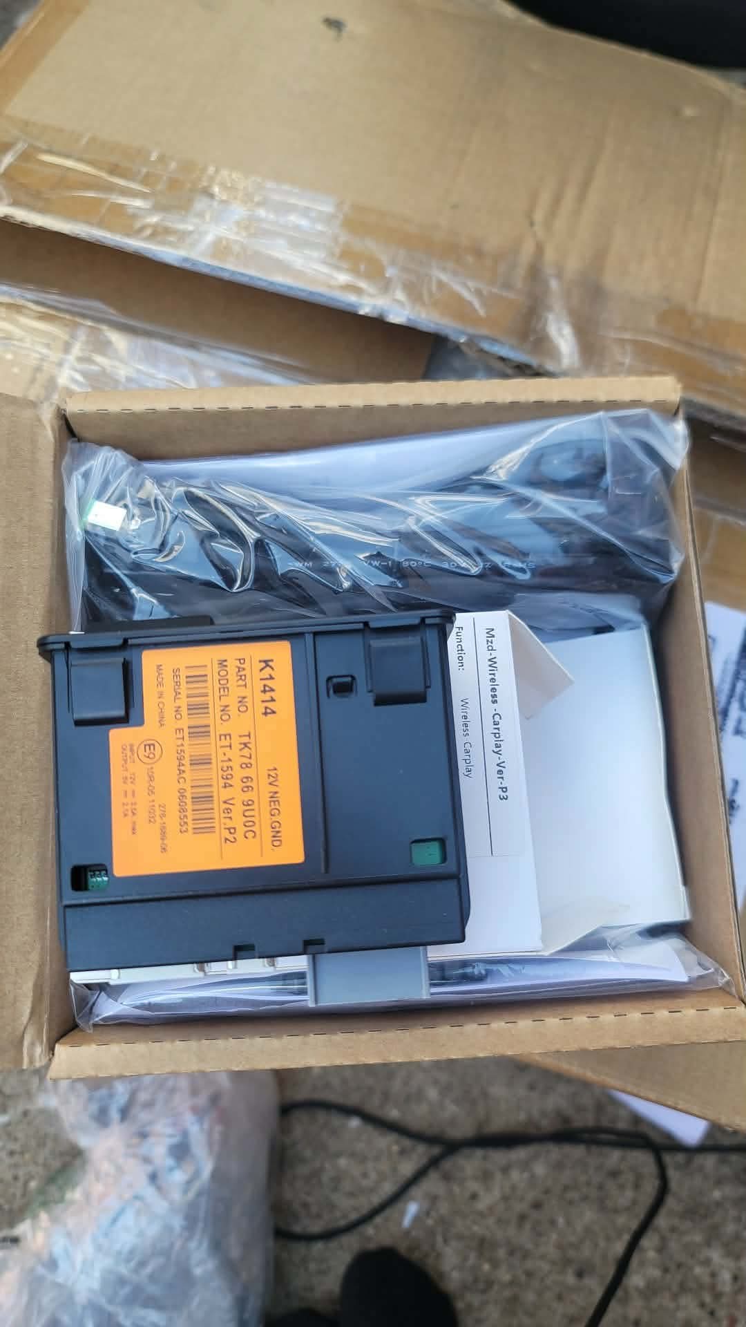 Mazda Wireless CarPlay Retrofit Kit | TK78-66-9U0C OEM USB Hub - Image 3